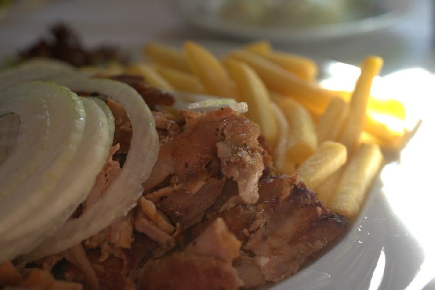 Leckerer un d frischer Gyros wie beim Gyros Imbiss Keta in Rheda-Wiedenbrück.